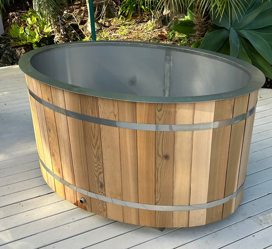The salt Round Cedar Cold Plunge With Chiller